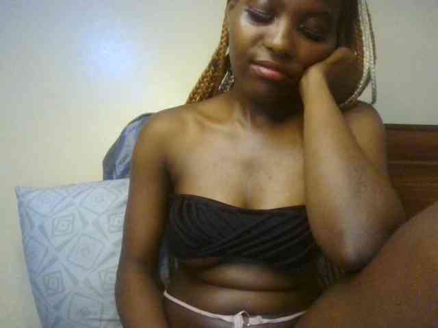 Brianasexy4u webcam