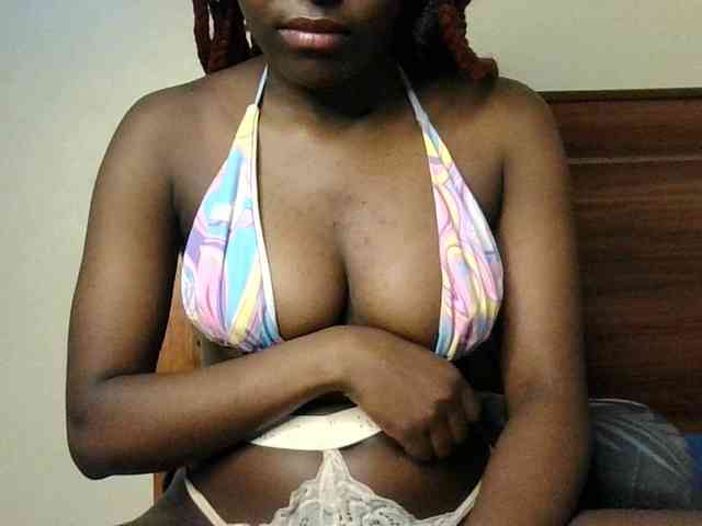 Brianasexy4u webcam