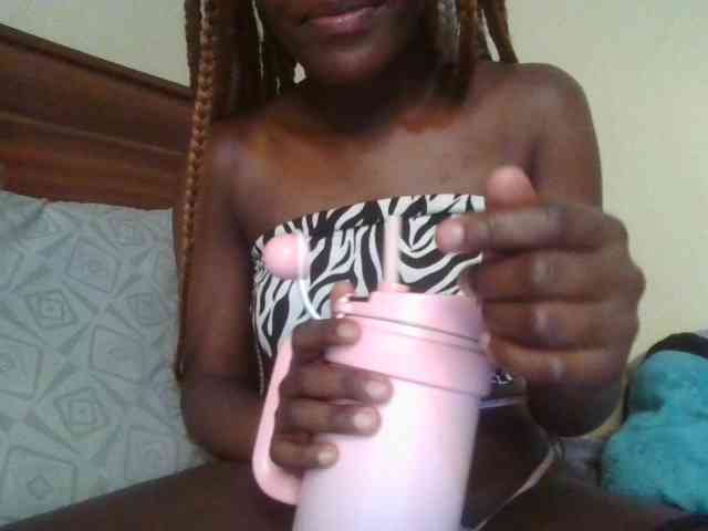 Brianasexy4u webcam