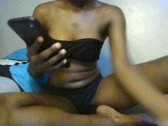 Brianasexy4u webcam