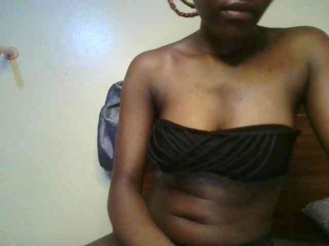 Brianasexy4u webcam