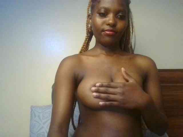 Brianasexy4u webcam