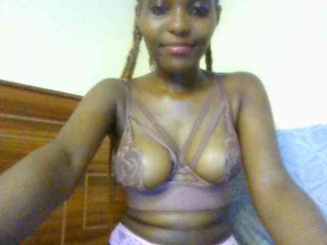Brianasexy4u webcam