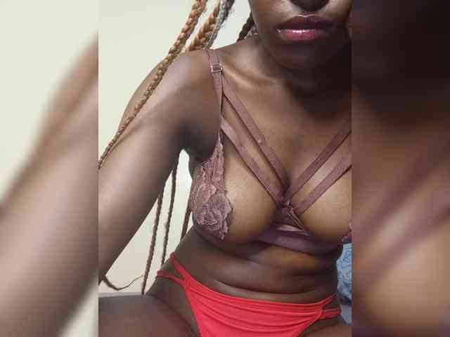 Brianasexy4u webcam