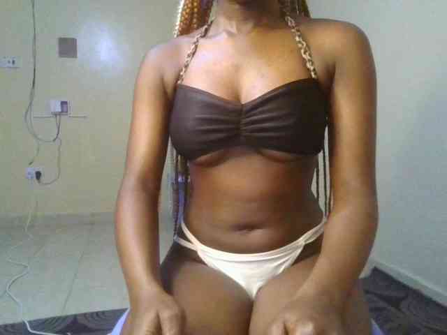 Brianasexy4u webcam