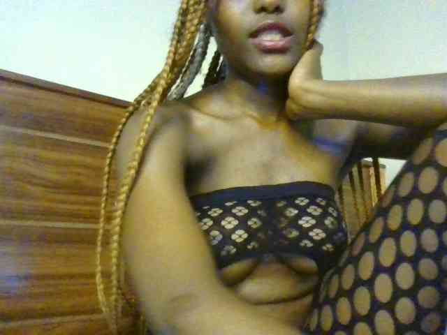 Brianasexy4u webcam