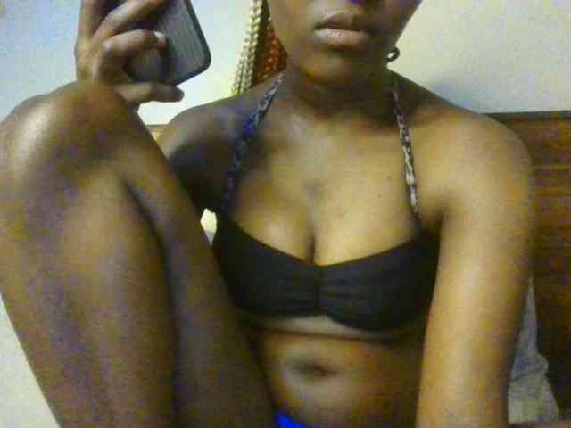 Brianasexy4u webcam
