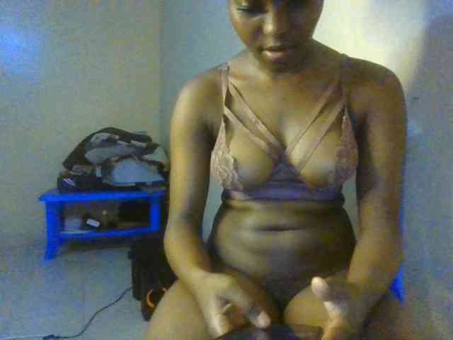 Brianasexy4u webcam