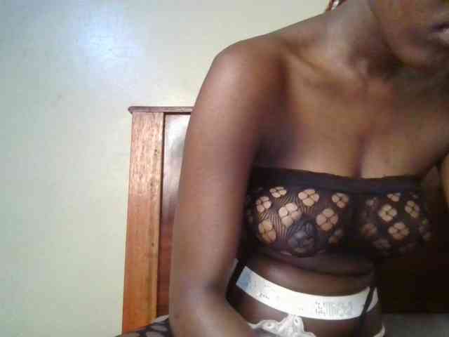 Brianasexy4u webcam