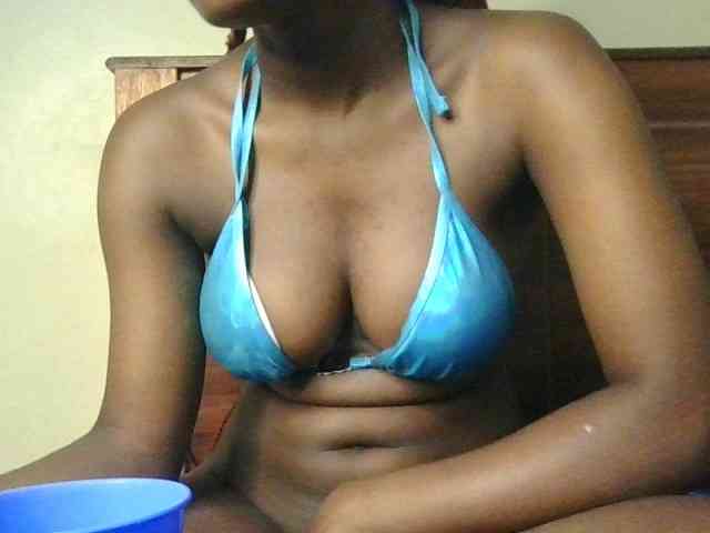 Brianasexy4u webcam