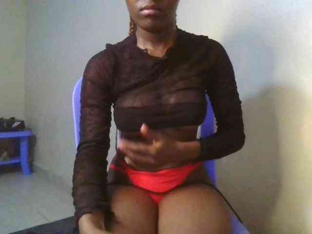 Brianasexy4u webcam