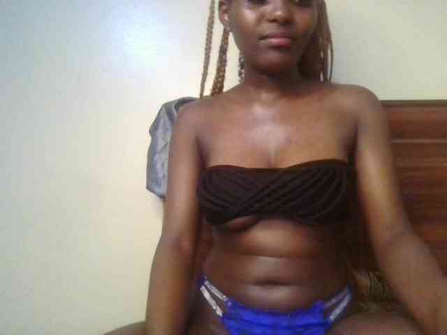 Brianasexy4u webcam