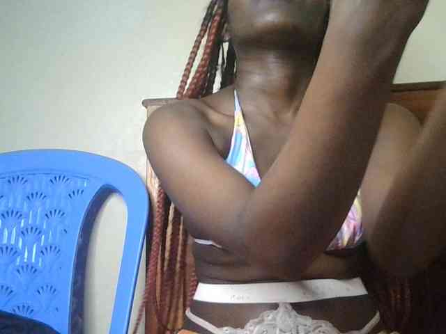 Brianasexy4u webcam