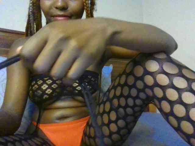 Brianasexy4u webcam