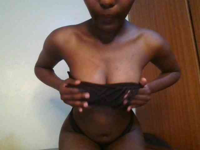 Brianasexy4u webcam
