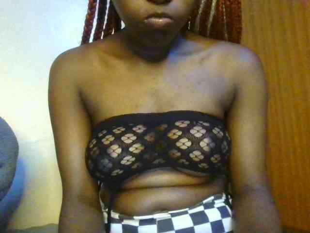 Brianasexy4u webcam