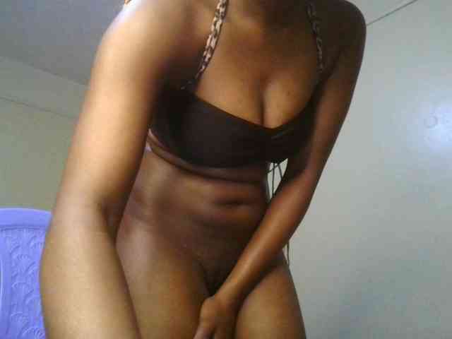 Brianasexy4u webcam