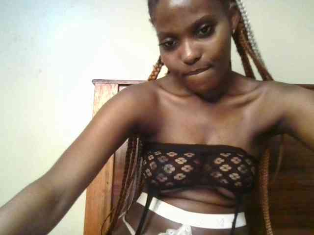 Brianasexy4u webcam