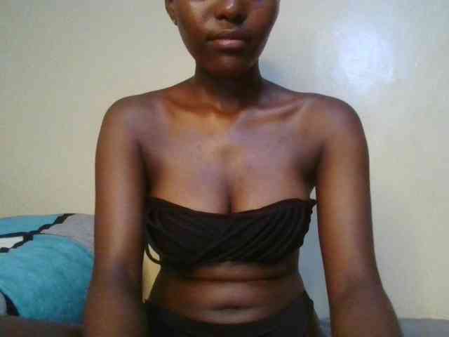 Brianasexy4u webcam