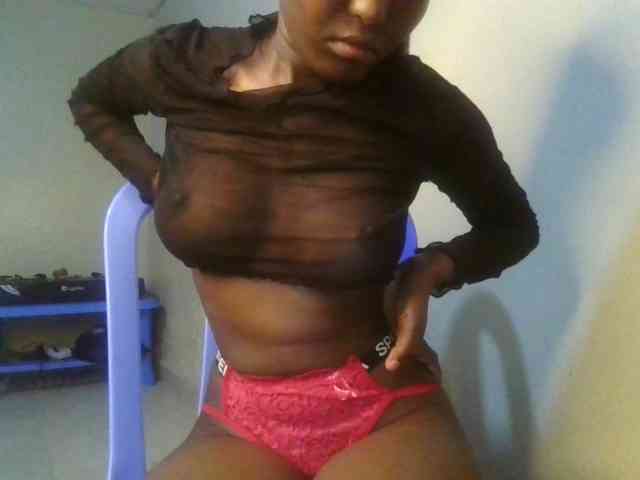 Brianasexy4u webcam