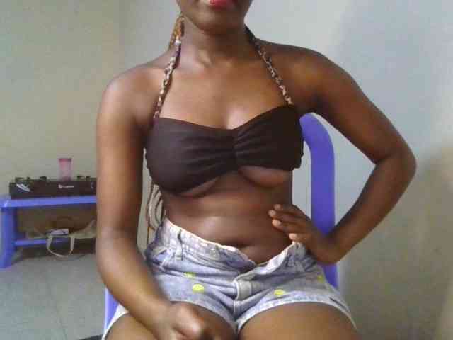Brianasexy4u webcam