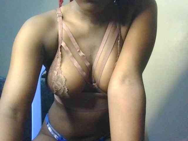 Brianasexy4u webcam