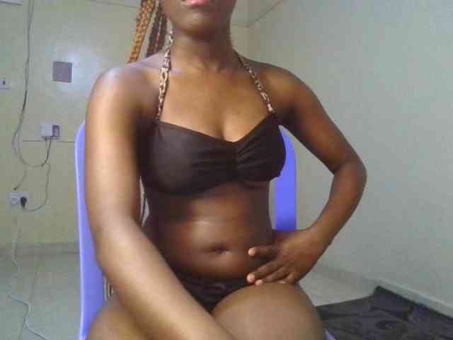 Brianasexy4u webcam