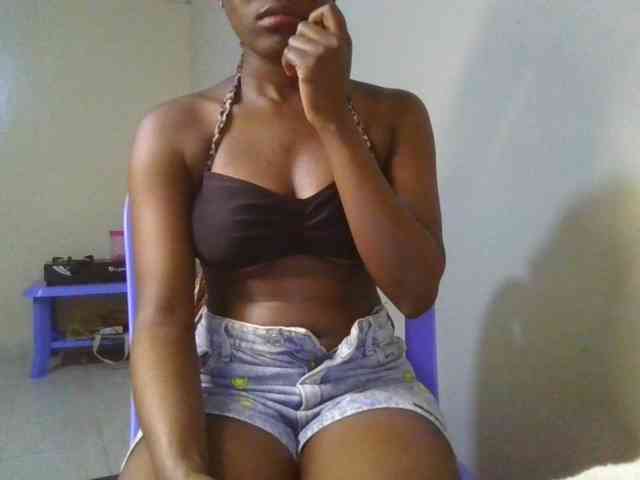 Brianasexy4u webcam