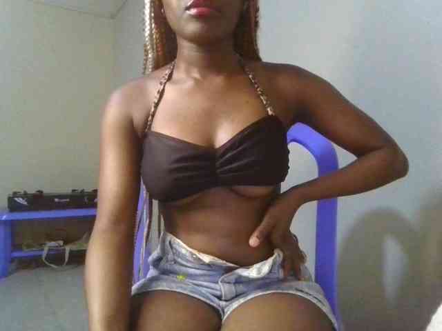 Brianasexy4u webcam