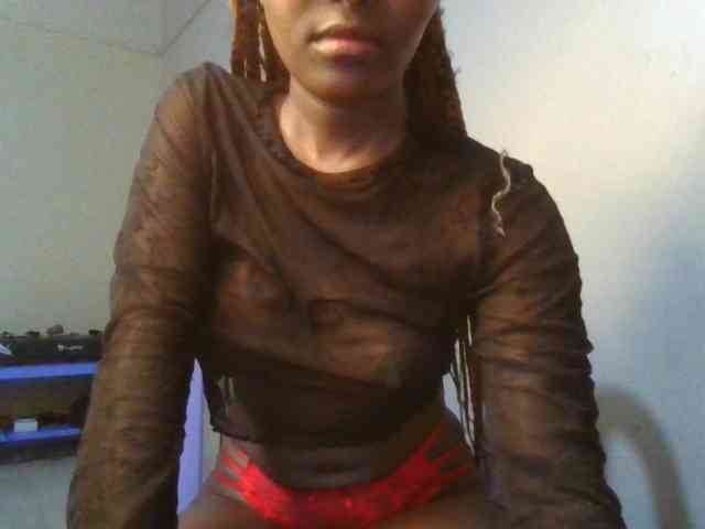 Brianasexy4u webcam