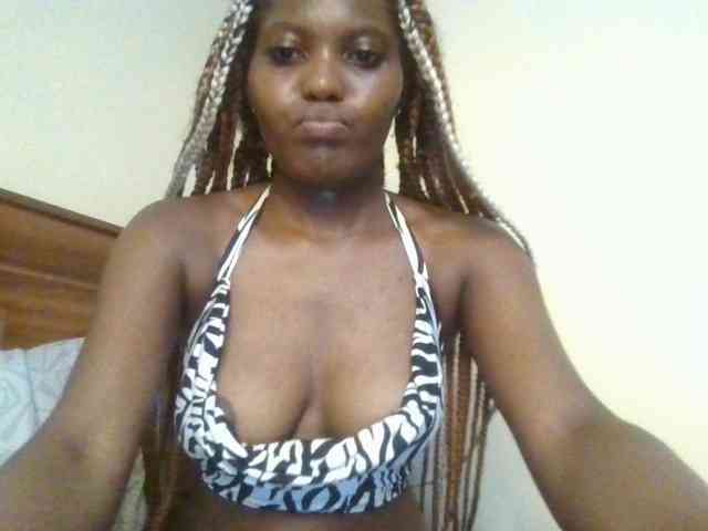 Brianasexy4u webcam