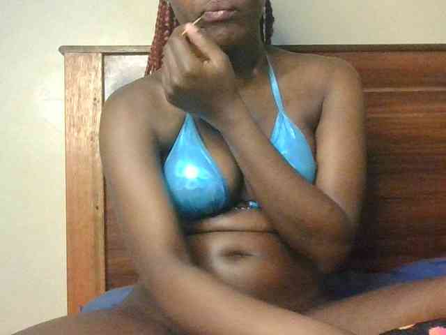 Brianasexy4u webcam