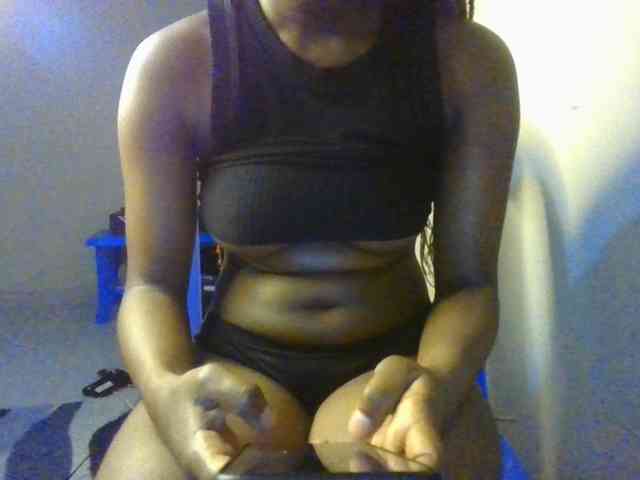 Brianasexy4u webcam