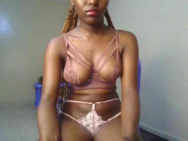 Brianasexy4u webcam