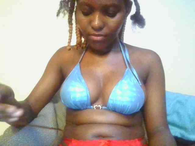 Brianasexy4u webcam