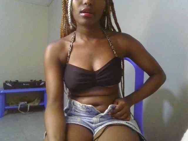 Brianasexy4u webcam