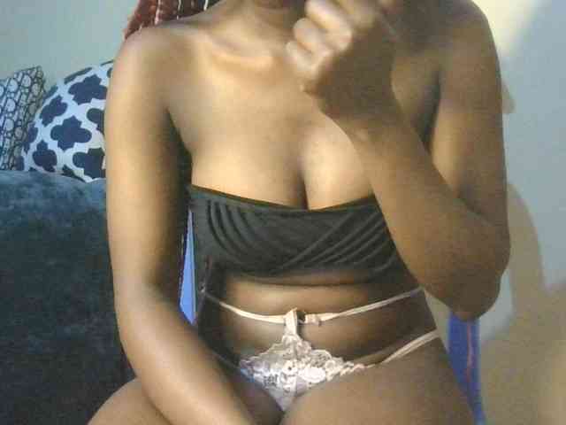 Brianasexy4u webcam