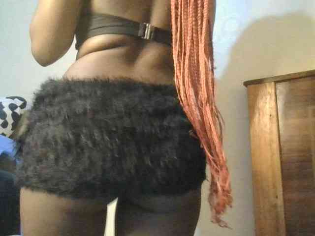 Brianasexy4u webcam
