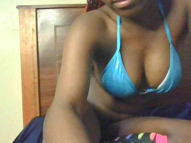 Brianasexy4u webcam