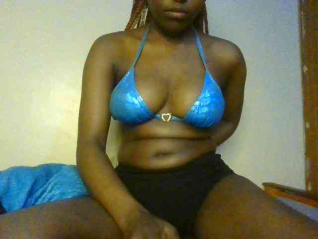 Brianasexy4u webcam