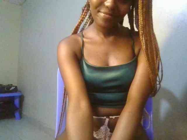 Brianasexy4u webcam