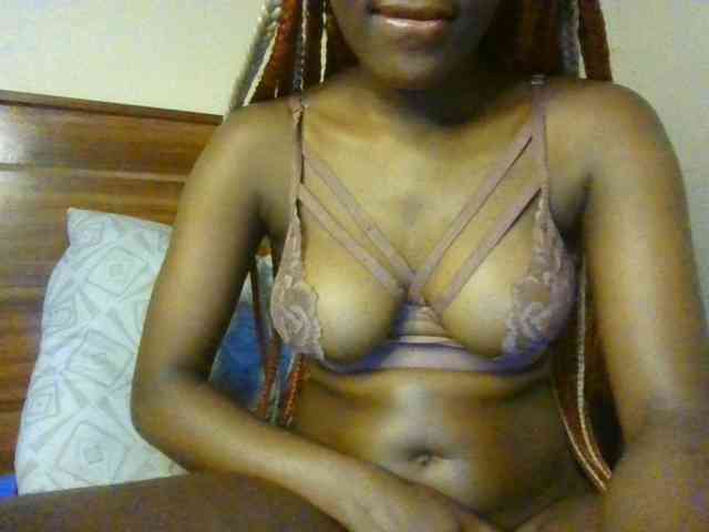 Brianasexy4u webcam