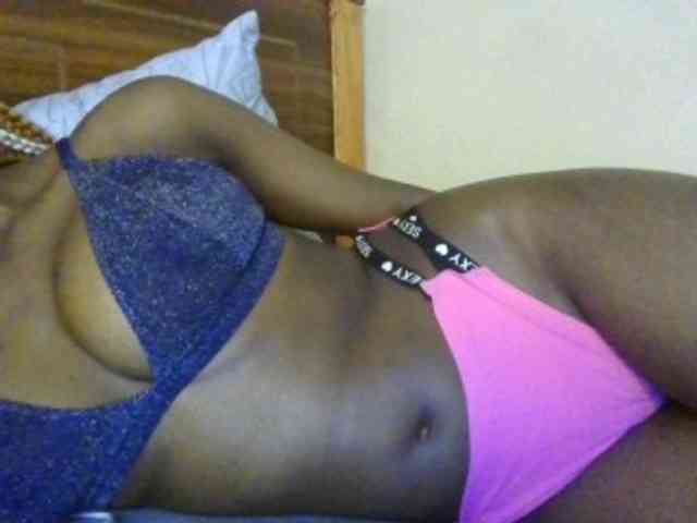 Brianasexy4u webcam