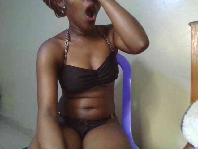 Brianasexy4u webcam
