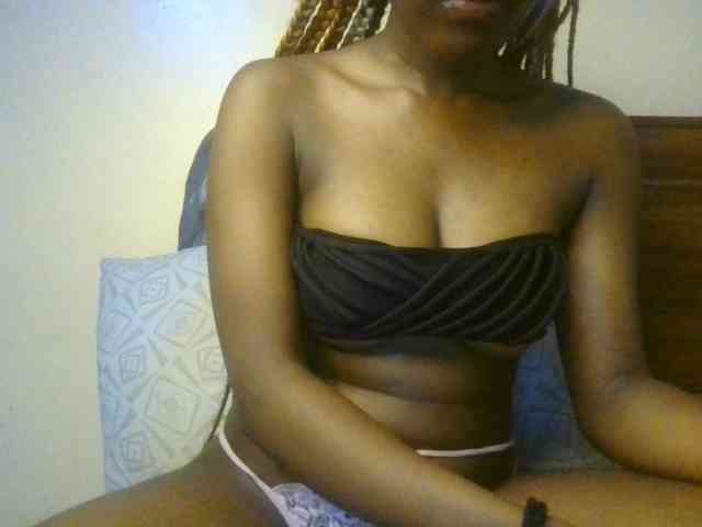 Brianasexy4u webcam