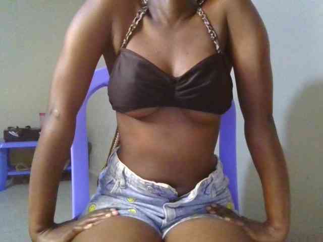 Brianasexy4u webcam