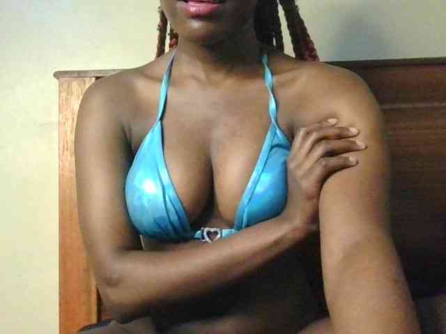 Brianasexy4u webcam