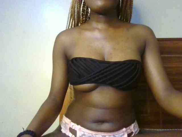 Brianasexy4u webcam
