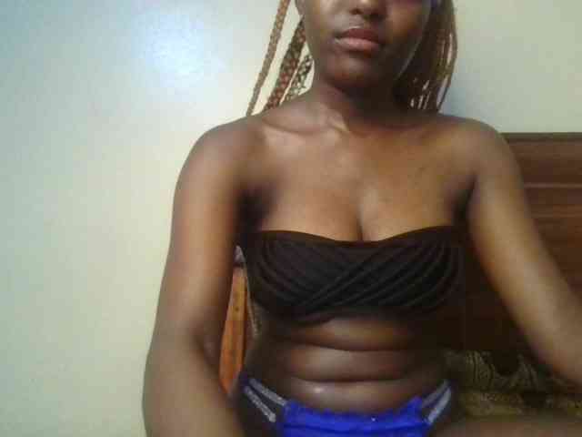Brianasexy4u webcam