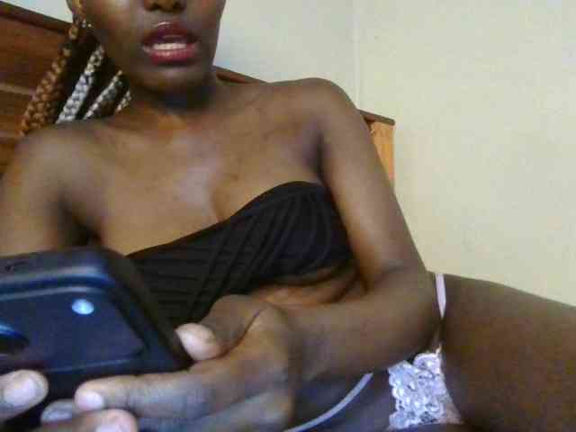 Brianasexy4u webcam